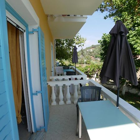 Villa Vania Gardenos Vitaládes Extérieur photo