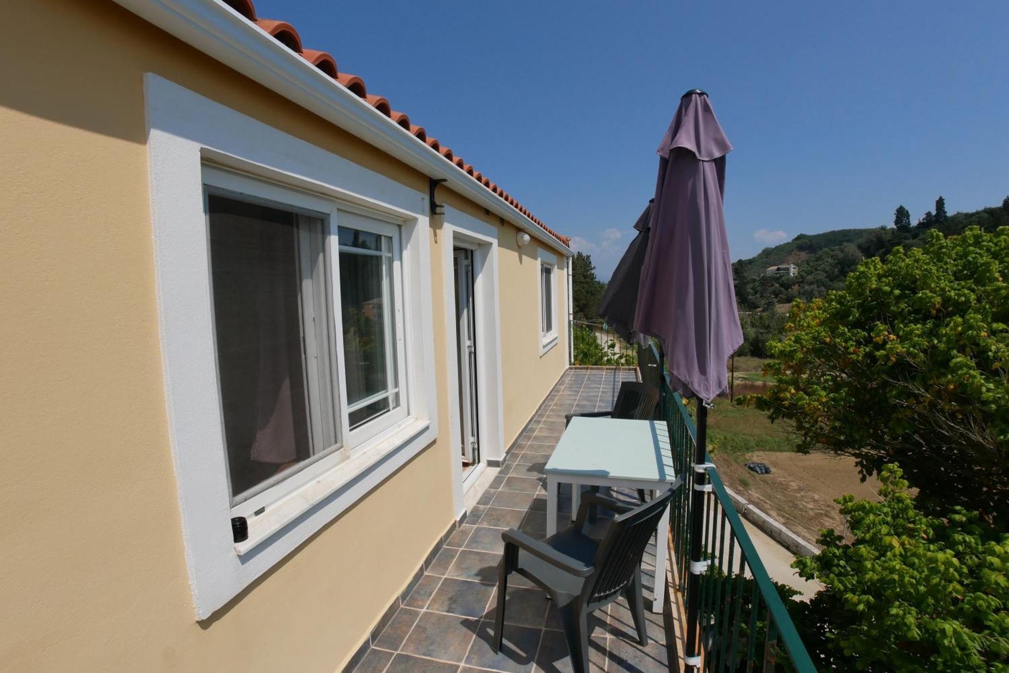 Villa Vania Gardenos Vitaládes Extérieur photo